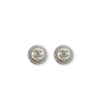 CHANEL CC PEARL CRYSTAL ROUND STUD EARRINGS 300147